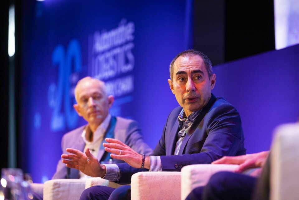 Kuehne + Nagel’s Achim Glass (left) joined Levent Yuksel on stage at Automotive Logistics and Supply Chain Europe Achim_Glass_Levent_Yuksel_ALSC_Bonn_030