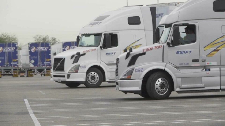 Swift Transportation trucks Swift Transportation trucks